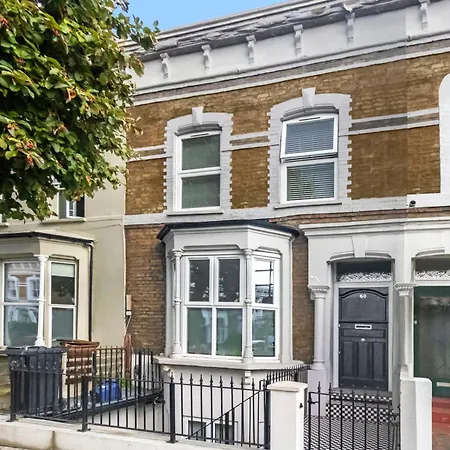 Modern Basement Apartment Stoke Newington London, Close To Transport Exterior photo