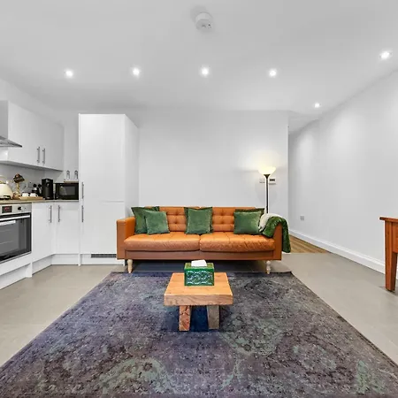 Modern Basement Apartment Stoke Newington London, Close To Transport Exterior photo