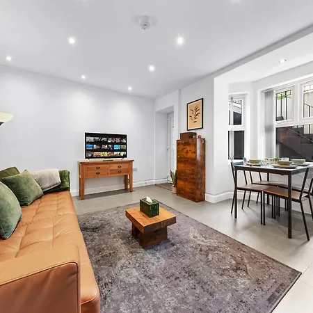 Modern Basement Apartment Stoke Newington London, Close To Transport Exterior photo