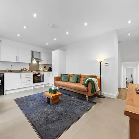 Modern Basement Apartment Stoke Newington London, Close To Transport Exterior photo