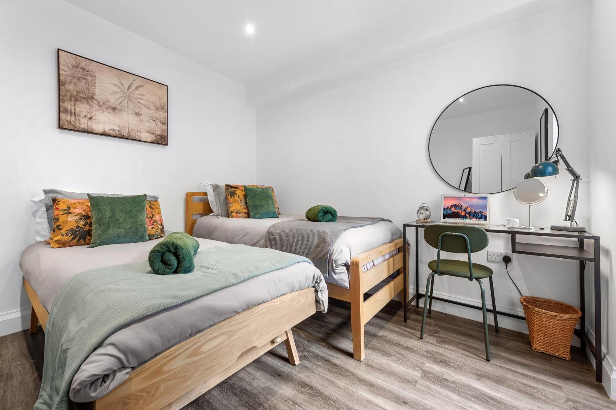Modern Basement Stoke Newington London, Close To Transport Apartment London